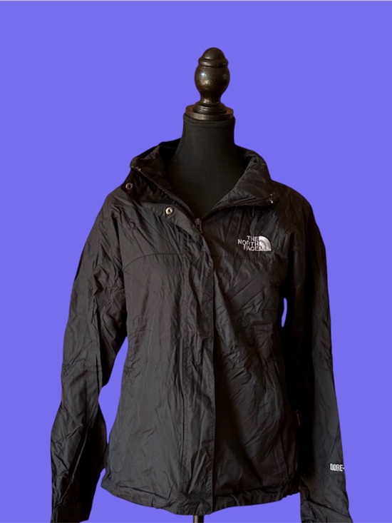 The North Face Jackets & Blazers - (Zippers broken) THE NORTH FACE black jacket
